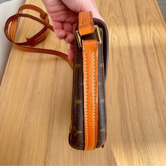 ✅AUTHENTIC✅LOUIS VUITTON CHANTILLY PM CROSSBODY BAG - Picture 8 of 15